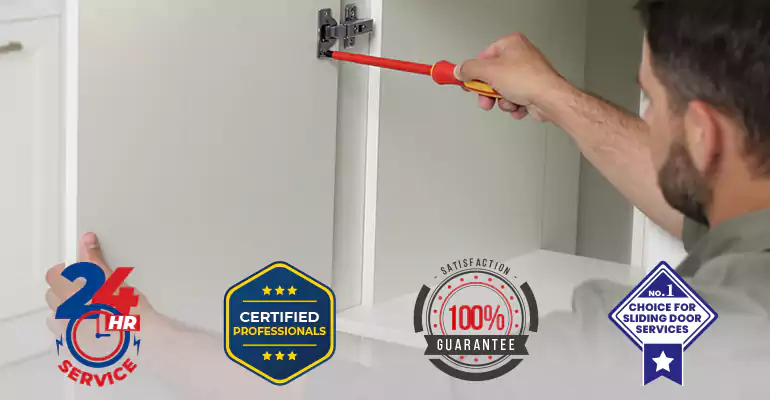 Mobile Home Door Hinge Replacement in Wellington